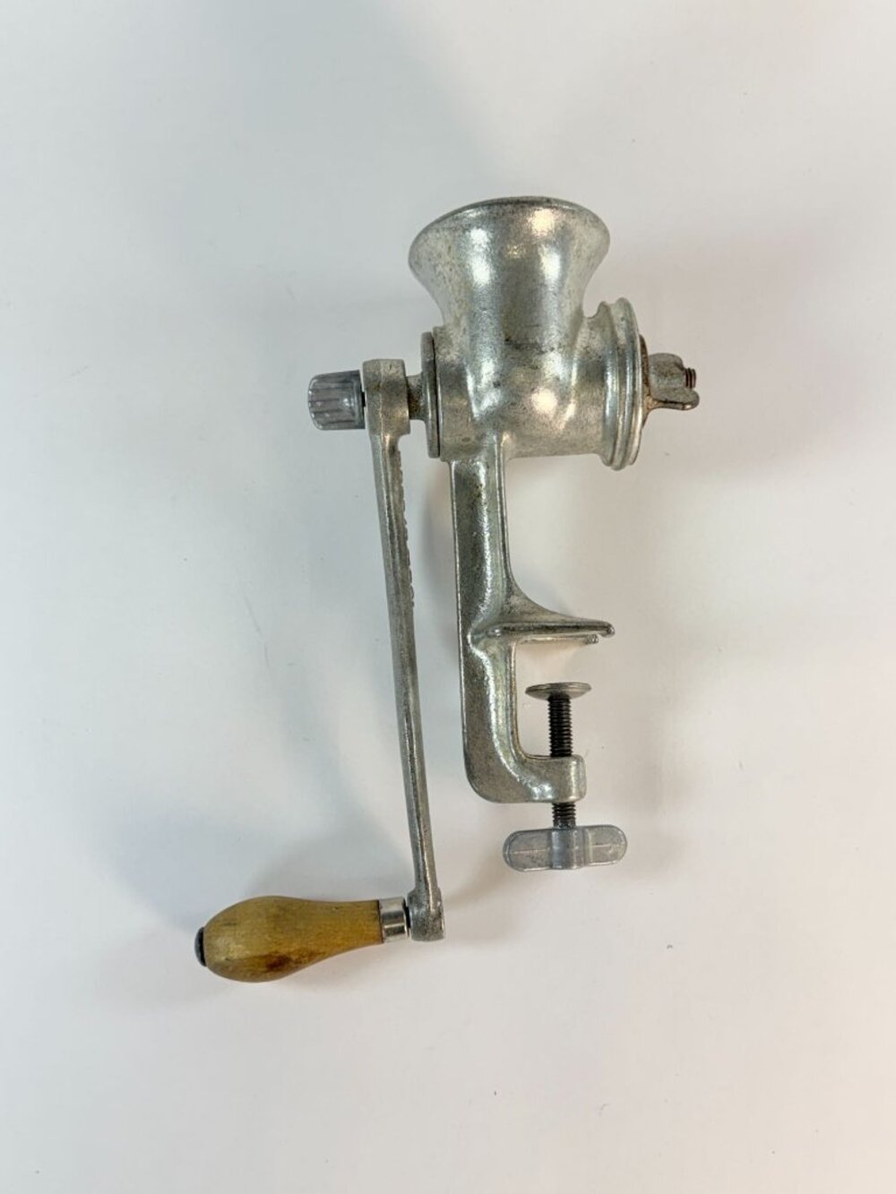 Vintage Eveready  Metal Hand Crank Meat Grinder Wooden Handle Table Clamp USA
